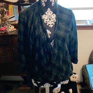 Super cute light weight shirt